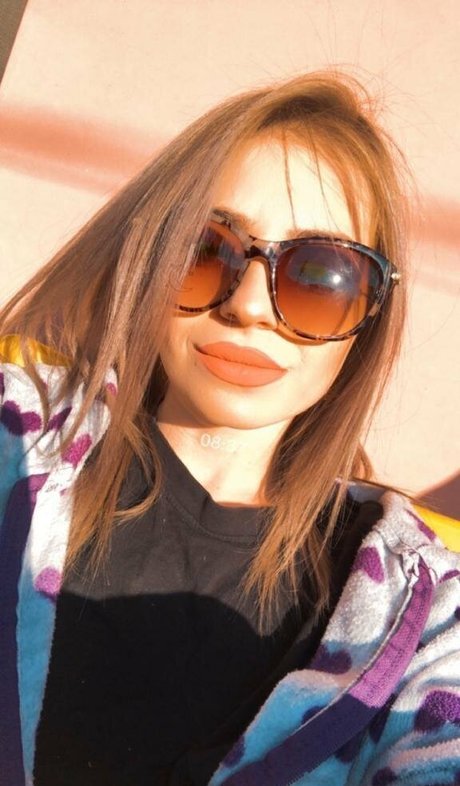 veronika it naked actress galleries