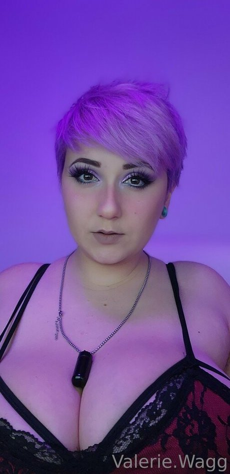 Valerie wagg hot pornstar pic