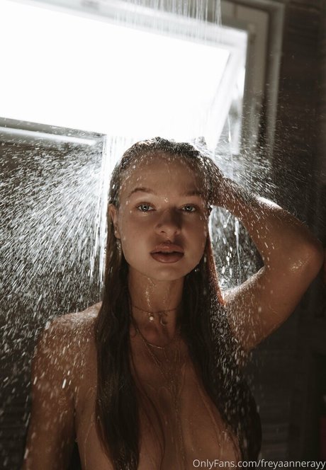 freyaannerayy model hd gallery