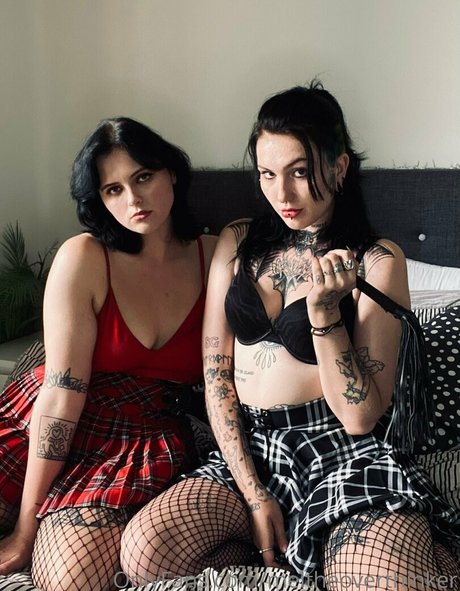 meltheoverthinker beautiful model photo