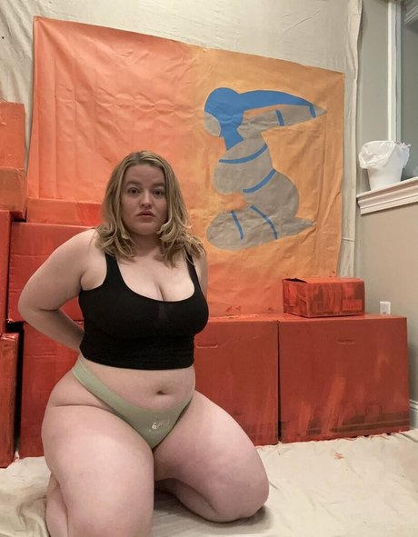 LulaRanae art model img