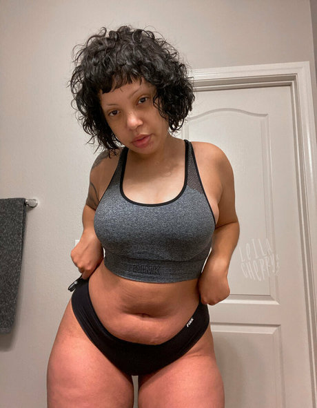 leilacherry pornstar high quality picture