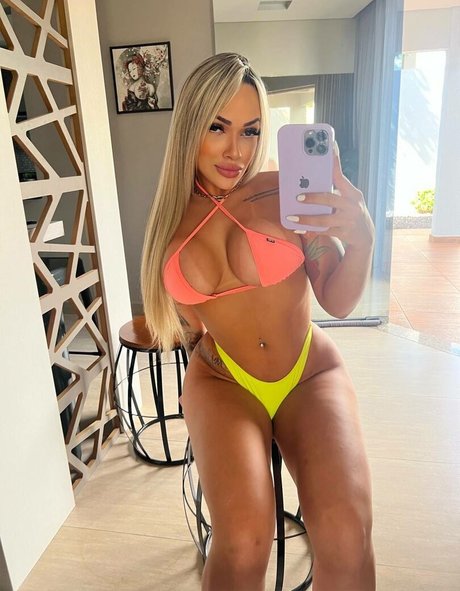 th4ssara pornstar top pics