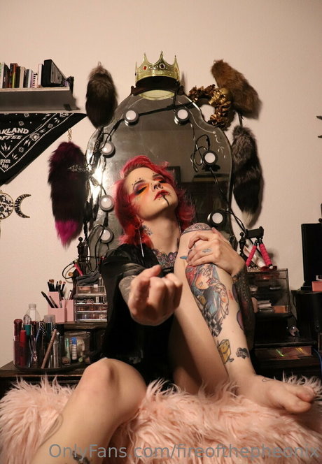 fireofthepheonix model hd gallery