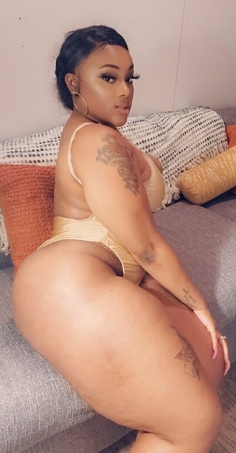 fineapple diva actress photo