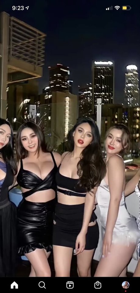 Rebecca Liu free model images