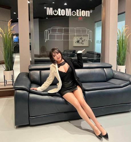 Rebecca Liu free pornstar picture