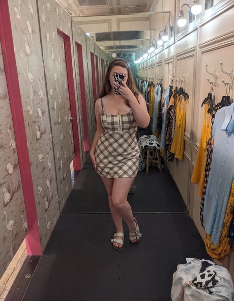 Eightbitbailey pornographic model img