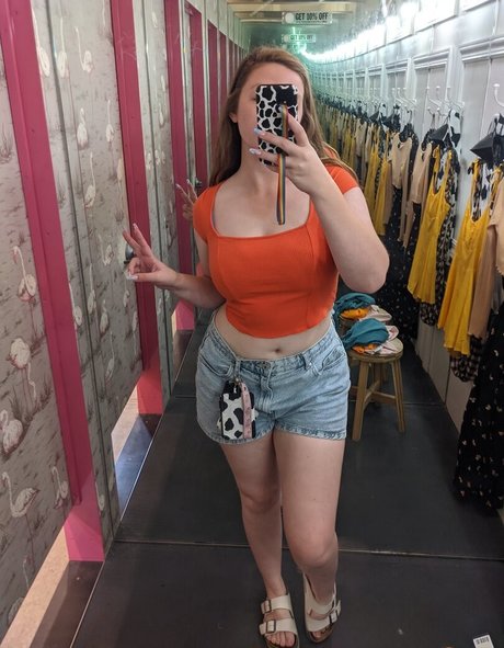 Eightbitbailey pretty model img