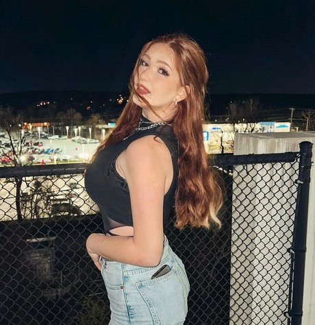 emilyyfiore nudes pornstar galleries