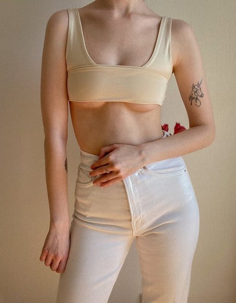 lily mint free pornstar img