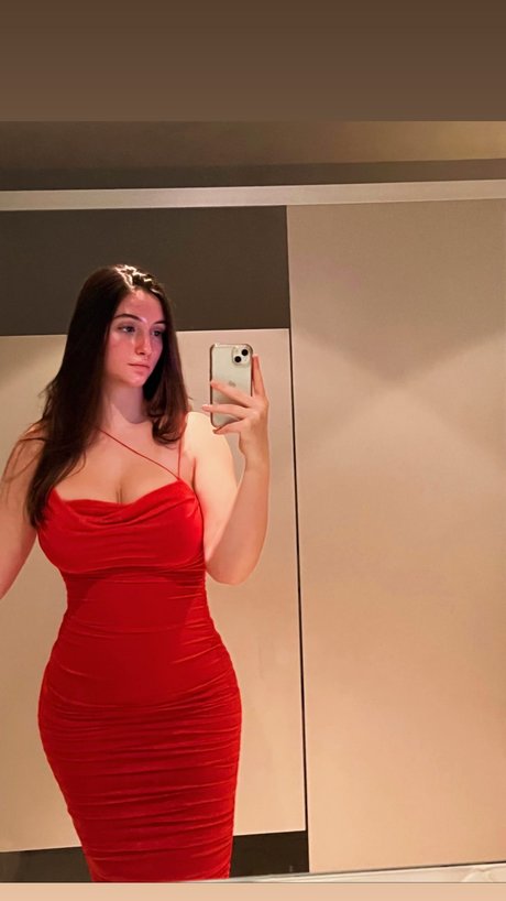 mariexcari star nude photo