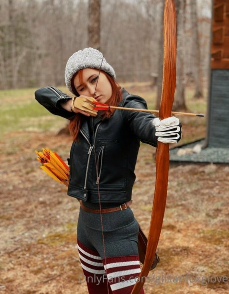 gillianfoxglove free star img