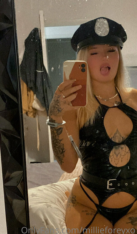millieforeyxo pornstar adult picture