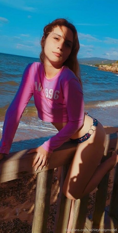 ashleybabymodel pornstar nude picture