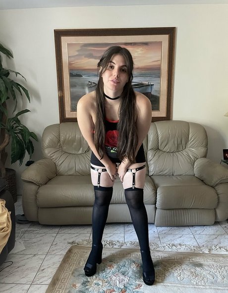 realaikobliss exclusive actress photo