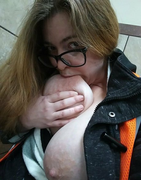 katmatata pornstar nude pic