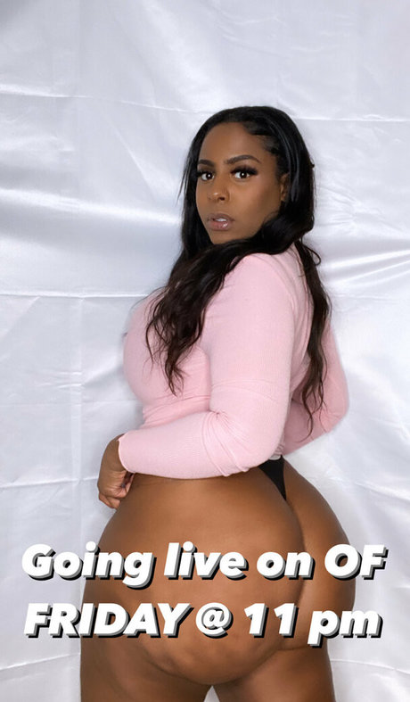 fatassbaddie exclusive pornstar pics