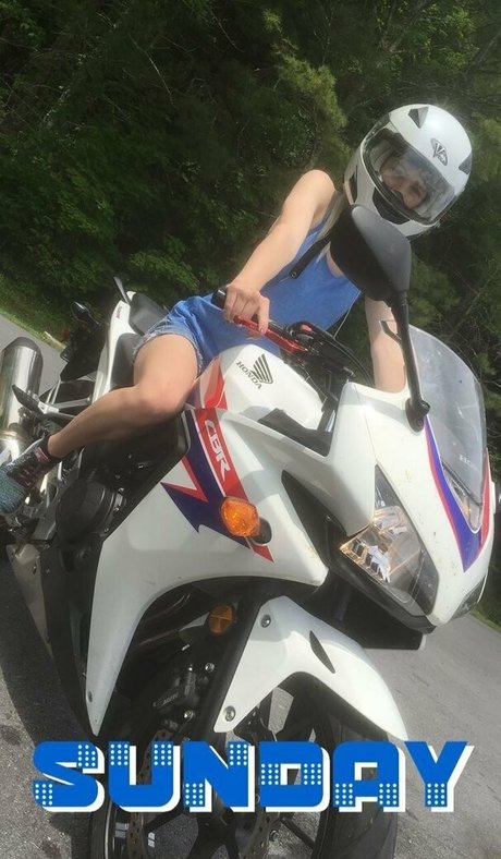 brittneysoles model erotic img