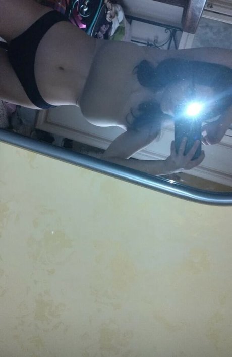 Alessia Ancler nice model img