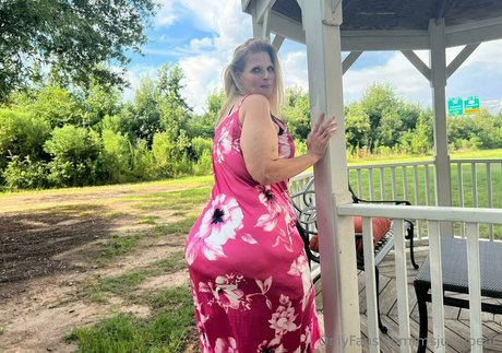 msjuicypear pornographic star gallery