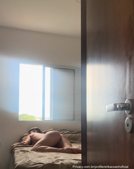 Erika Coachicial sexy star photo