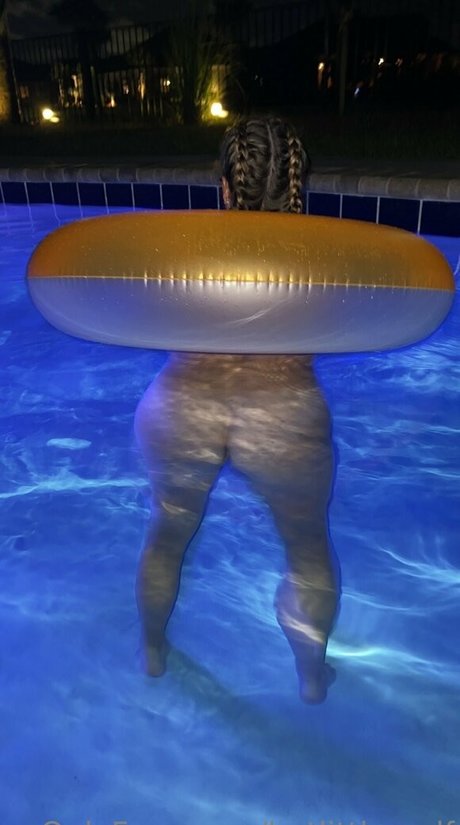 hotlittlemylf nice actress pic