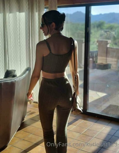 kutiekat123 high quality actress gallery