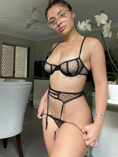 lilithcavali sexy actress images