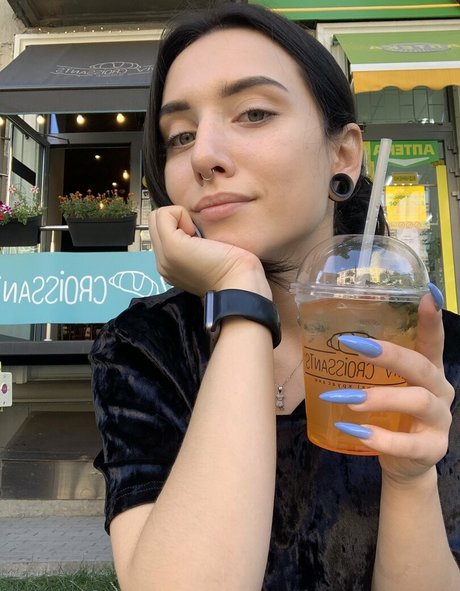 naked asian onlyfans nice pic