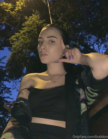 lilu666m sexy star image