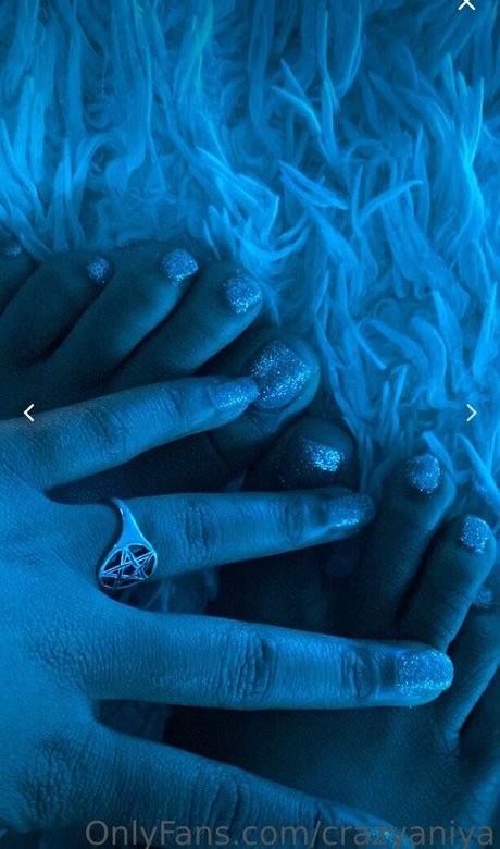 Crazyaniya Profile pic