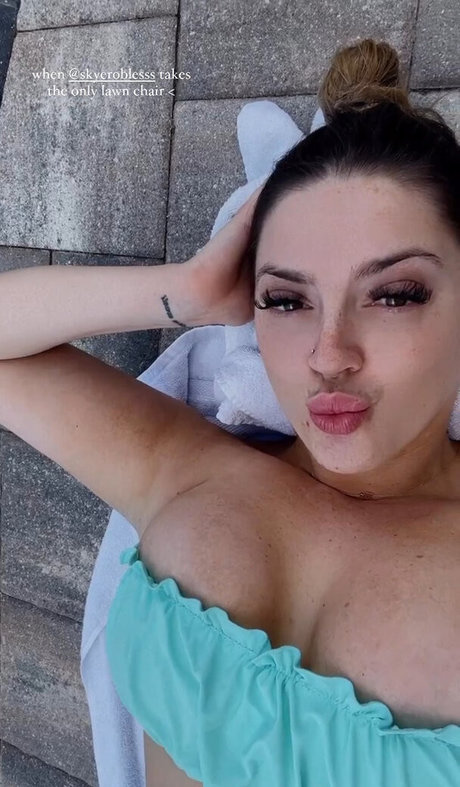 Rachel S nudes star gallery