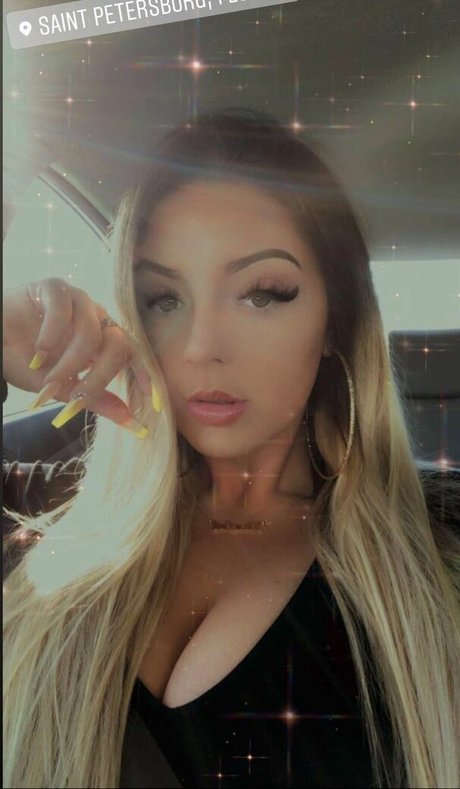 Rachel S xxx actress picture