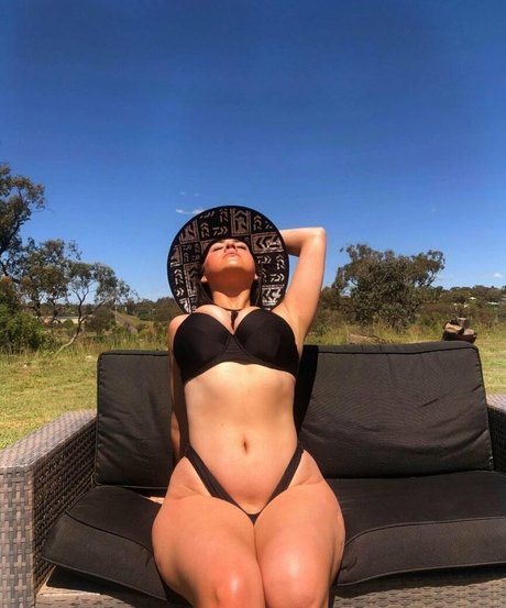 Elouise high quality actress galleries