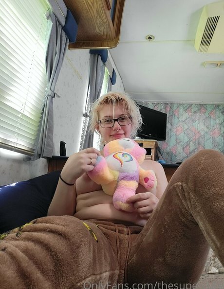 thesupercute model top gallery