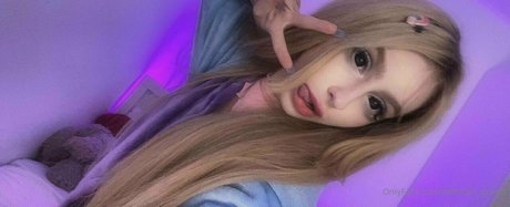 henntaiii queen art actress image