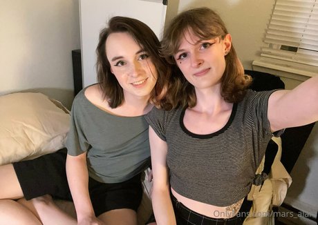 mars alara hd pornstar picture