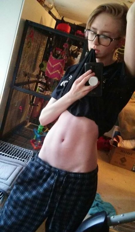 catgod x pretty actress image