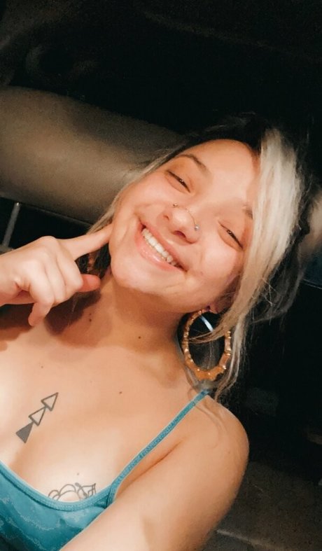 dumbasspisces model hot image