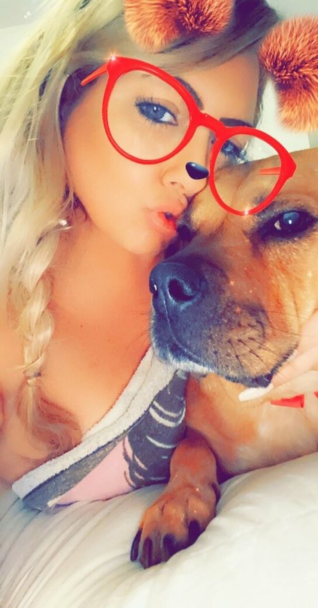 casssidyfree art model image