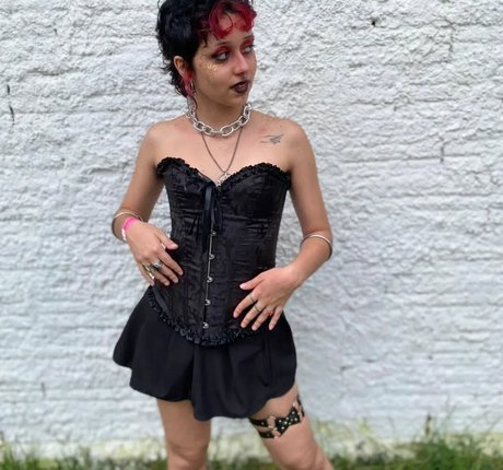 Aurwrayag exclusive pornstar archive