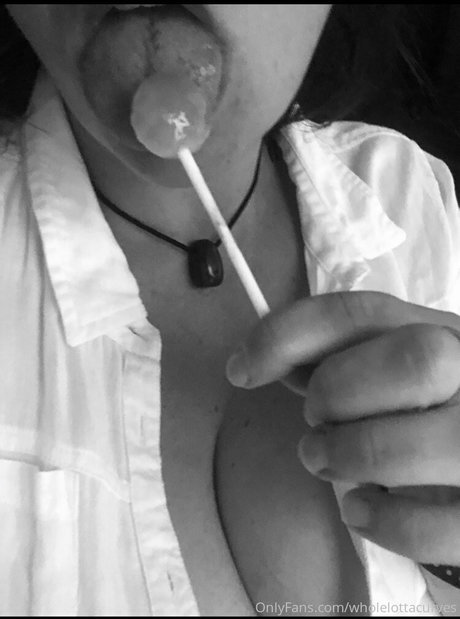 wholelottacurves star hd pic