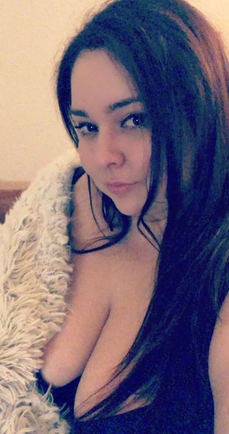 lilycupcakes naked pornstar picture