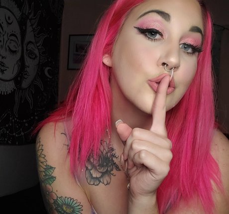 strwbrry cream star pornographic photos