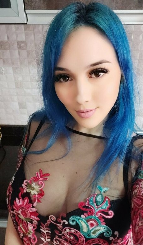 lirio93 model pretty images