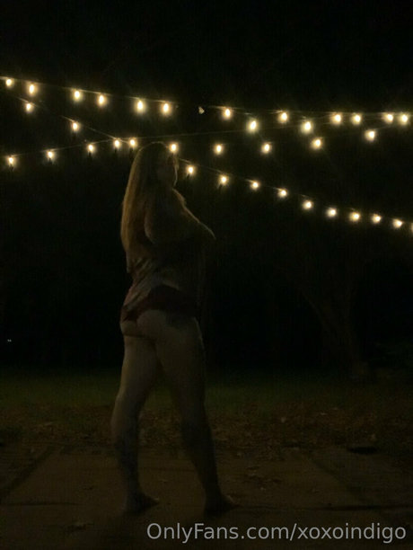 xoxoindigo adult model pics