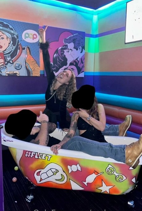 amber roses adult model photos