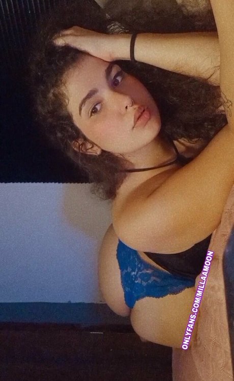 millaamoon sexy actress image