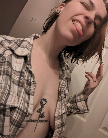 milky mama way nude actress galleries